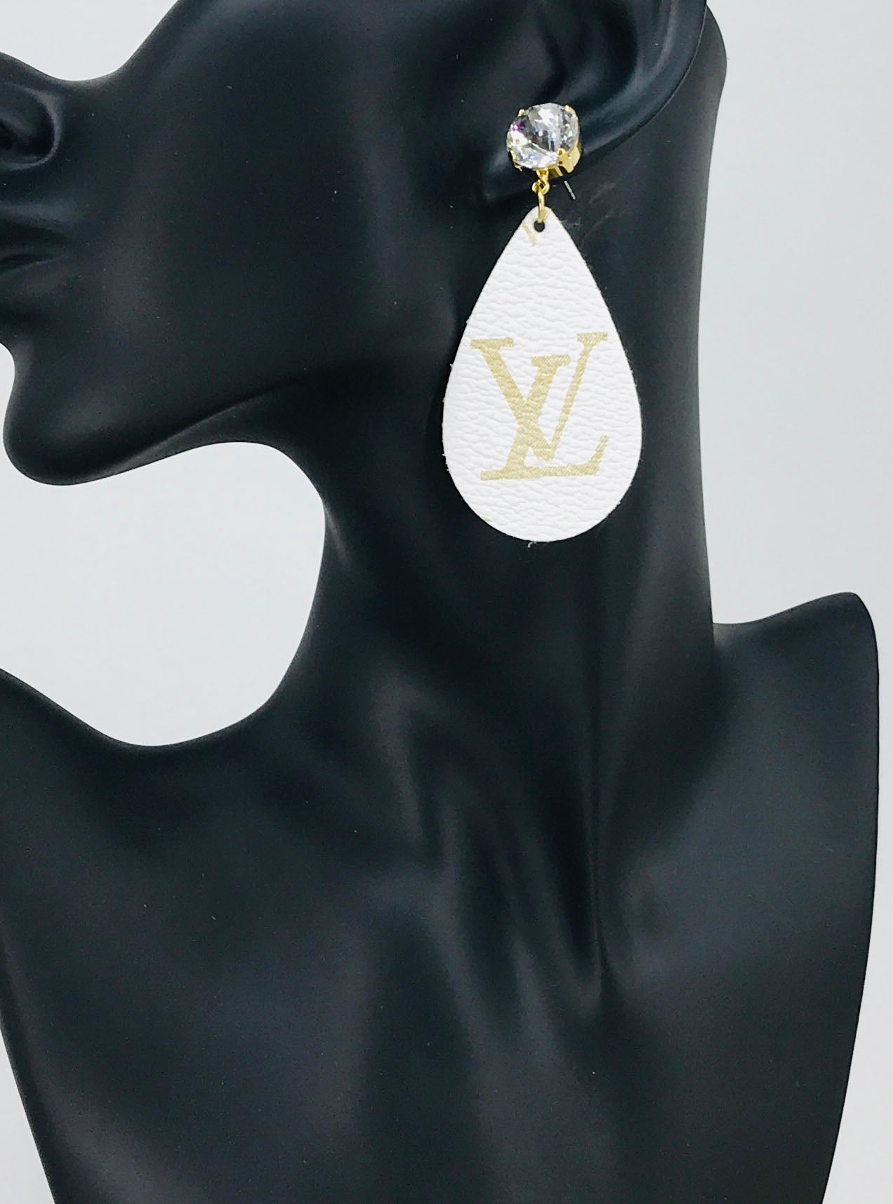 Snow Glow Crystal Teardrop Leather Earrings