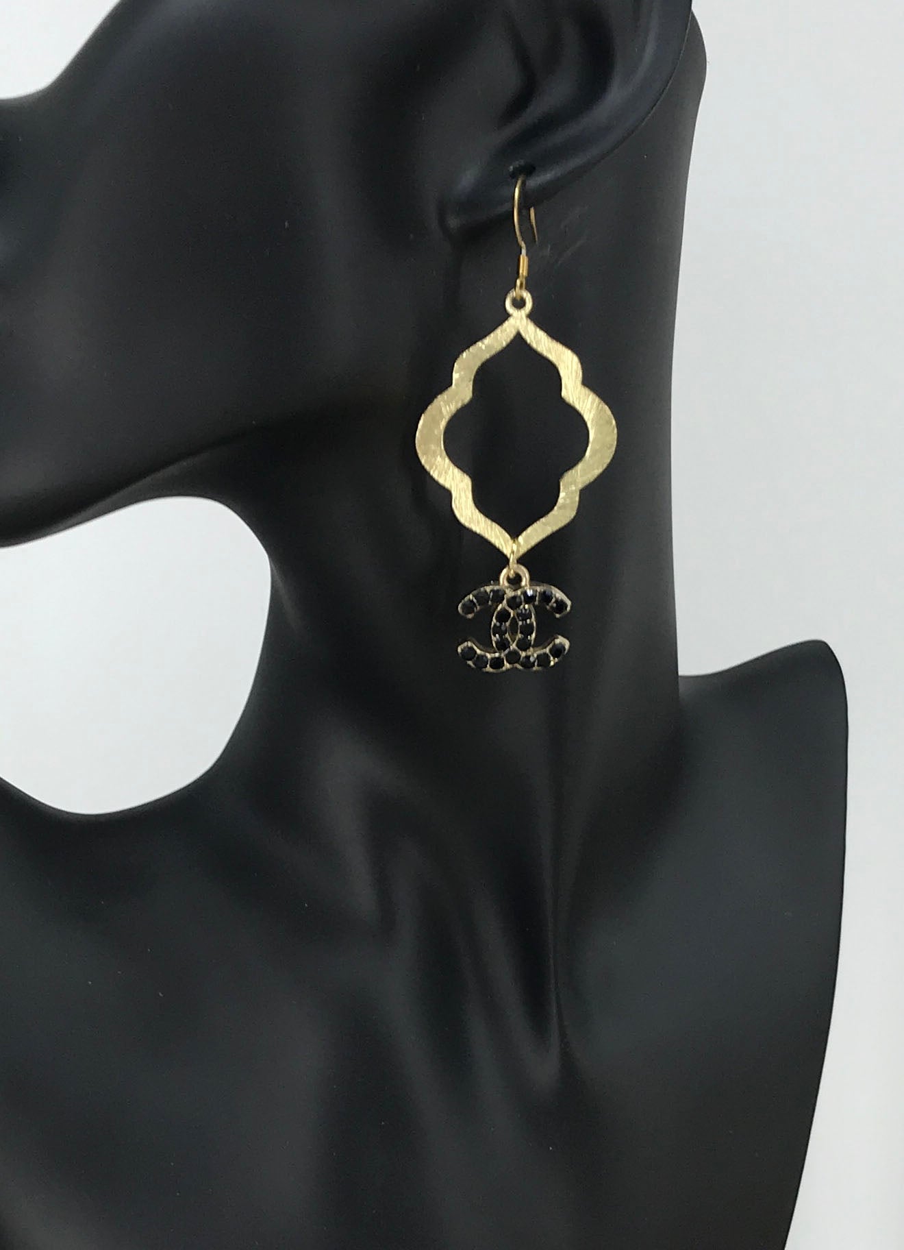 Noir Sparkle Quatrefoil Drop Earrings