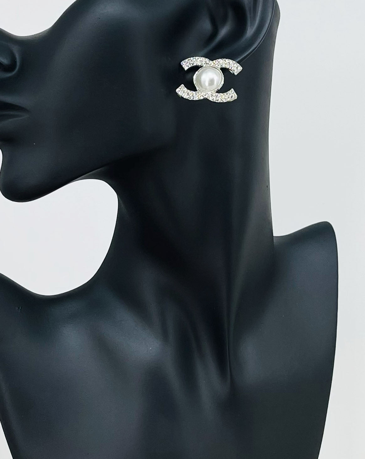 Pearl Center Pave Stud Earrings