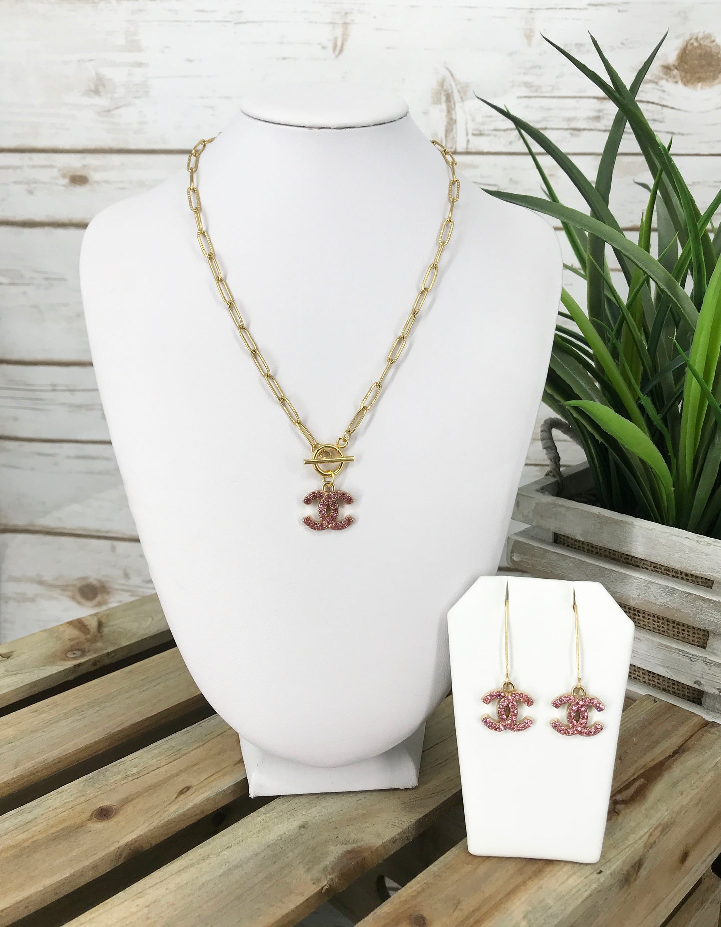 Matching Necklace & Earring Jewelry Set - SET225